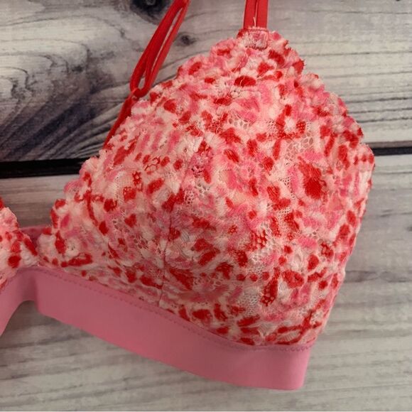 Aerie Pink Patterned Lace Lightly Padded Triangle Bralette - Picture 2 of 6